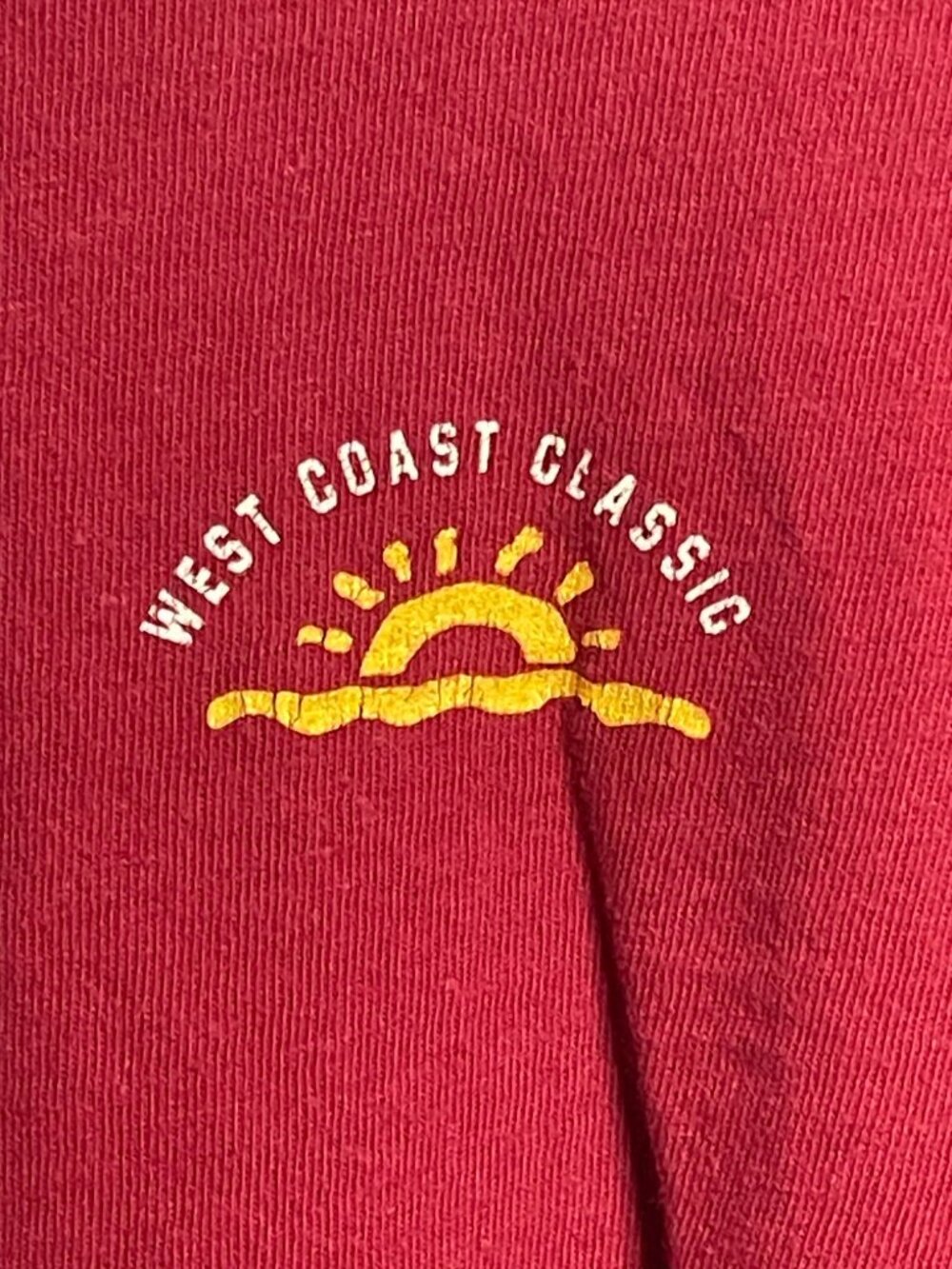 Women's vintage T-shirt Size Large Red Abercrombie & Fitch Shirt Red - Picture 7 of 11